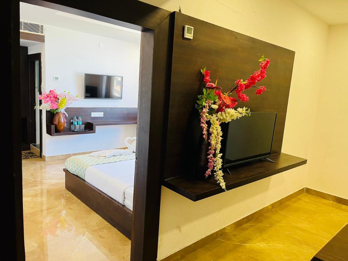 Hotel Elite By Signature Group Hyderabad Exterior foto